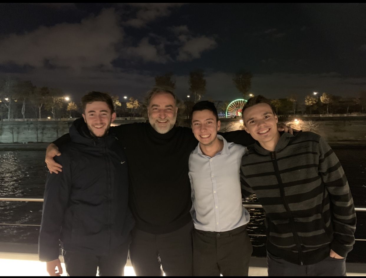 MGA Technologies est fière de former tous ces jeunes MGA Technologies est fière de former tous ces jeunes