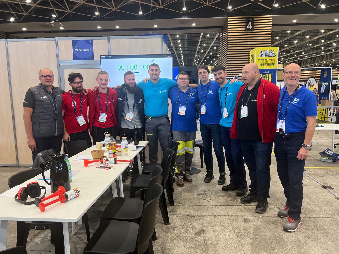 La Région Auvergne-Rhône-Alpes domine l’Industrie Française : médaille d’or en Industrie 4.0 aux WorldSkills France !