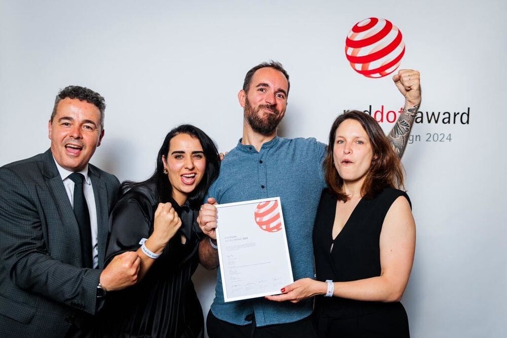 Le Nio+ remporte le prix Red Dot Design 2024 : Une innovation conjointe de Stilla et MGA Technologies Le Nio+ remporte le prix Red Dot Design 2024 : Une innovation conjointe de Stilla et MGA Technologies